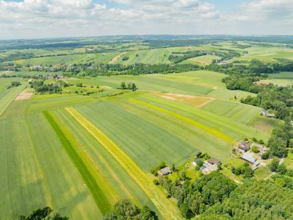 Sielska nieruchomość w otoczeniu natury 2,20 HA