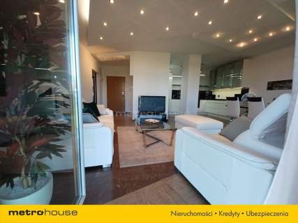 Apartament 64 m 3 minuty od metra Dw. Gdański