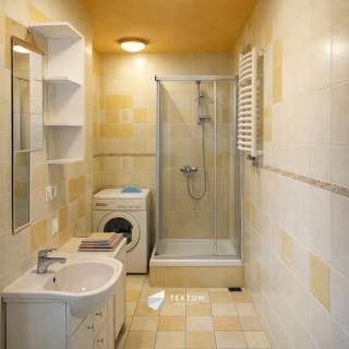 Balkon7M2 garaż doskonałakomunikacja,blisko natury