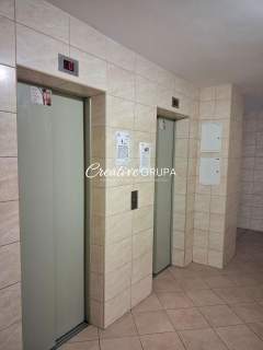 2 pokoje osobna kuchnia balkon Metro Imielin