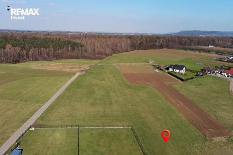 1296m2 w Czańcu z widokiem na góry i las