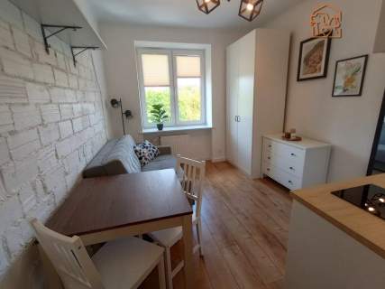 Studio po remoncie, pet-friendly - Żytnia 46