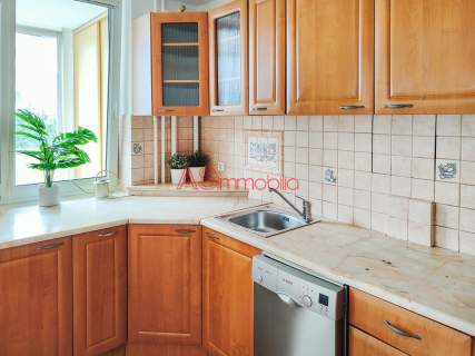 Mieszkanie 45 m2, 1/2 pokoje, loggia, Gocław W-wa