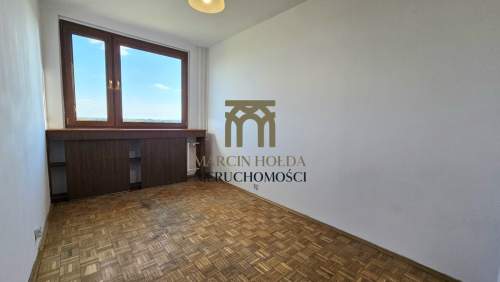 4 pokojowe mieszkanie z balkonem - Wrocław