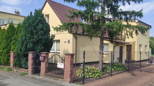 Dom wolnostojący w Dąbiu z osobną kawalerką