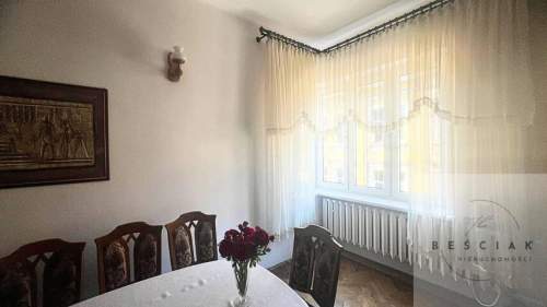 Na sprzedaż dwupoziomowe mieszkanie w kamienicy ul. Sowińskiego,...