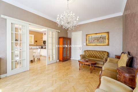 Apartament z duszą tuż przy Plantach, klima, winda