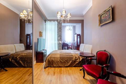 Apartament z duszą tuż przy Plantach, klima, winda