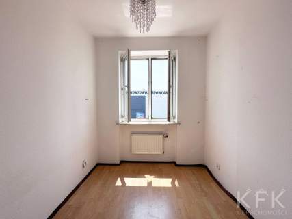 Pierwsze piętro Balkon Blok Cegła Film