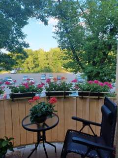 1 piętro/balkon/wykończone
