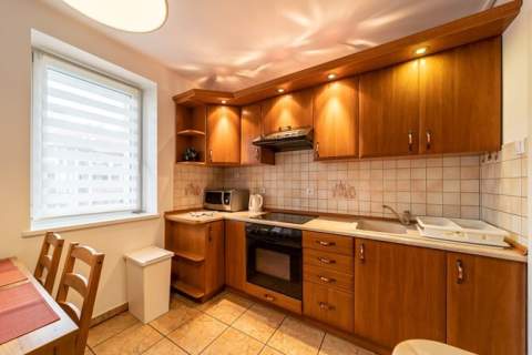 Pszona 20, Prądnik Czerwony, 3 pokoje z balkonem