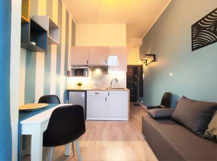 Studio przy Manufakturze z antresolą, Legionów 80