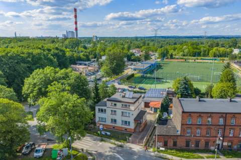 Dom i budynek usługowy - bardzo niskie koszty użytkowania