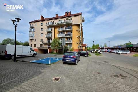 Komfortowe 3 pokoje z garażem Barona