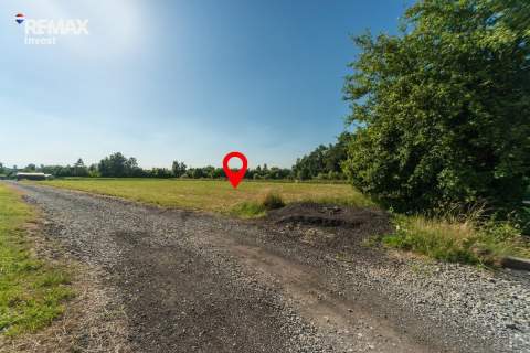 Atrakcyjna działka 1005 m z mediami w Pogwizdowie