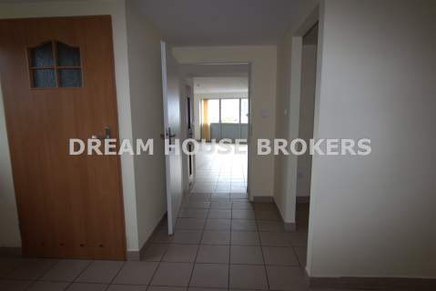Lokal na Broniewskiego 120 70 50 m2