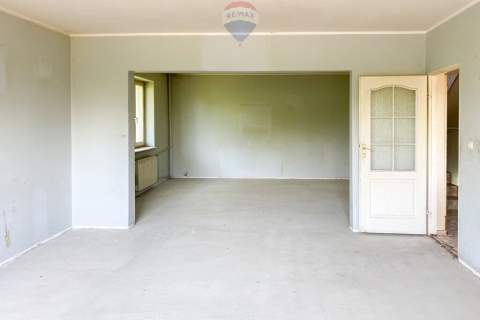 Dom 150m2 we Mszczonowie, do remontu