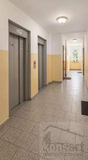 Duża kawalerka przy Rondzie Uniwersyteckim