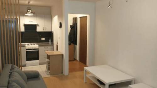 2 pokoje, balkon - Powst. Śląskich, obok Sky Tower