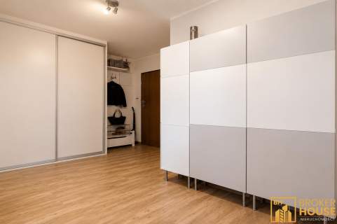 Na sprzedaż 2-pokojowe mieszkanie z balkonem ul. Tęczowa Opole