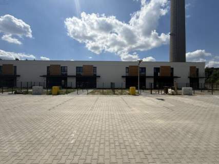 Nowe bezczynszowe mieszkania w zabudowie szeregowej - wysoki
