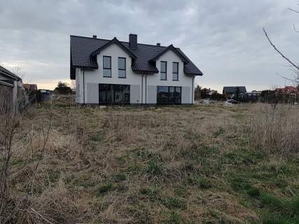 Dom Bliźniak z garażem i ogrodem , 6 pokoi , 166m2