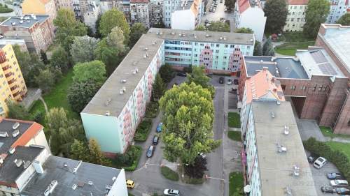 Z osobną kuchnią ciche 2 pokojowe Blisko centrum
