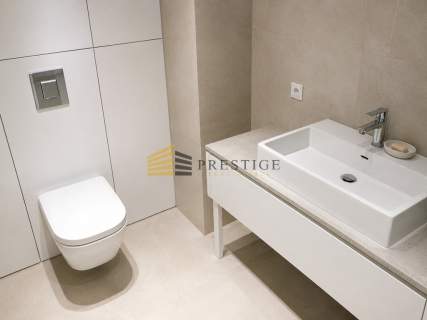 Komfortowy 3-pokojowy Apartament - Woronicza