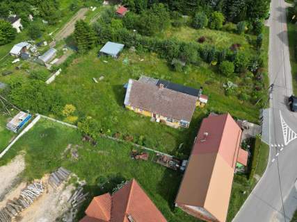 Na sprzedaż działka 1752 m z domem   Siemianice