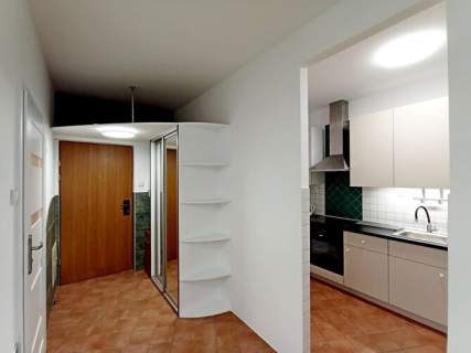 2 pokoje z balkonem i garażem - Lanciego 10D
