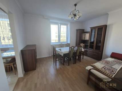 PRZESTRONNE 3 POKOJE W SERCU NOWEJ HUTY OS. TEATRALNE
