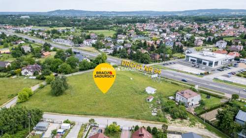 Atrakcyjny teren Tarnów przy drodze 94