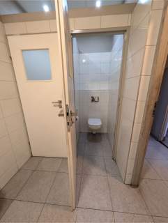 Hale 283 m2 / 13 ar / produkcja / magazyn / biura / przy S8