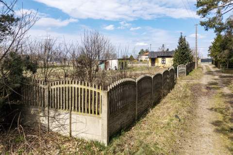 Działka z warunkami zabudowy -Wiewiórczyn