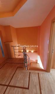 150 m 2 łazienki Taras Garaż Kabaty