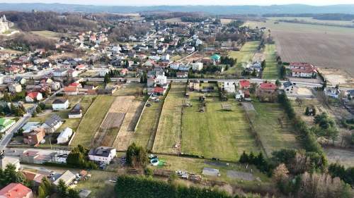 DZIAŁKA BUDOWLANO USŁUGOWA PODZAMCZE 32ar