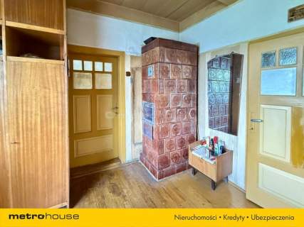Dom w starym stylu lat 40-tych dla miłośników PRLu