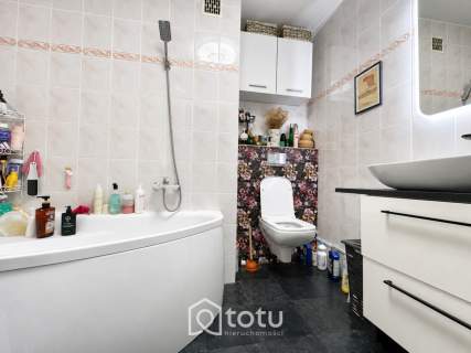 Ciche- Balkon 8mkw- Parking-Osiedle zamknięte