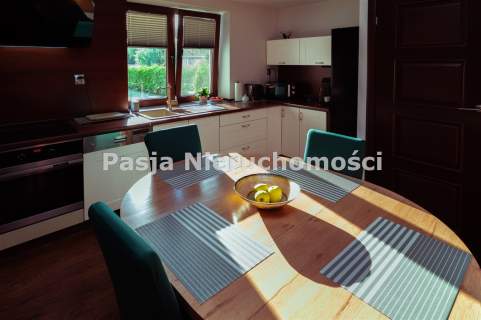 Wyjątkowy dom przy lesie 180 m Lucień