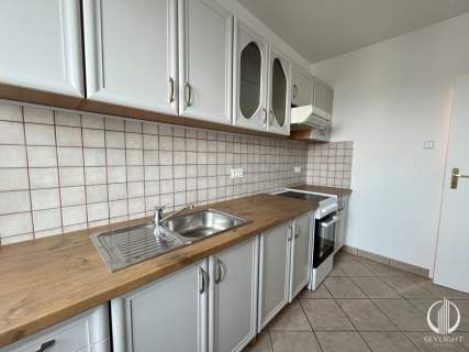 Mieszkanie 40 mkw balkon Metro 20m