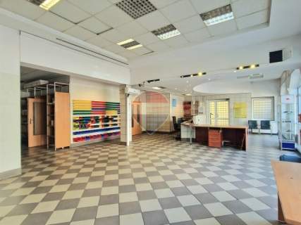 Lokal 147m2 do wynajęcia w Śródmieściu