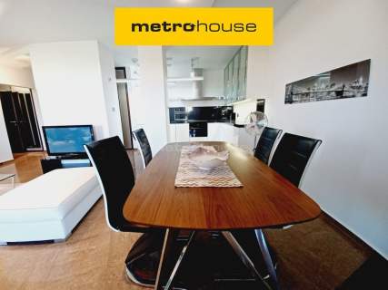 Apartament 64 m 3 minuty od metra Dw. Gdański