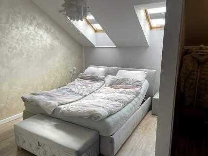 Dwupoziomowy apartament z garażem
