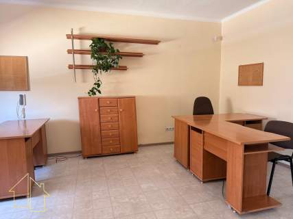 Przestronny lokal w cent