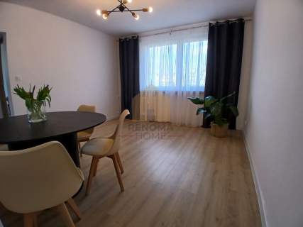 Komfortowe 3 pokoje po remoncie balkon