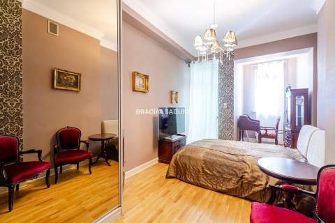 Apartament z duszą tuż przy Plantach, klima, winda