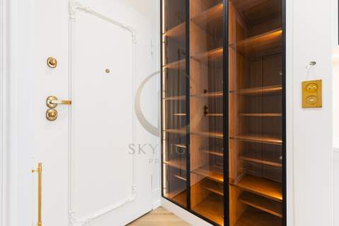 Nowoczesne, klimatyzowane studio w Villa Regalo