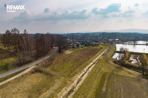 Malec   działka budowlana 1113m2
