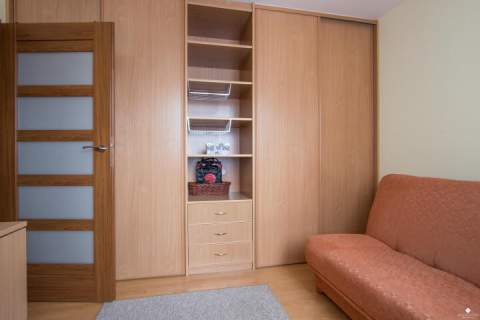 Dwupokojowe mieszkanie z dużym balkonem