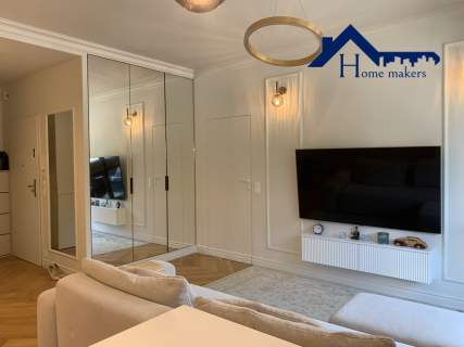 Dwu pokojowy apartament przy Polach Mokotowskich